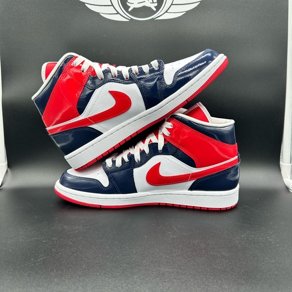 NIB Air Jordan 1 Mid “Red, White, and Blue” women’s size 9.5 - Picture 3 of 6